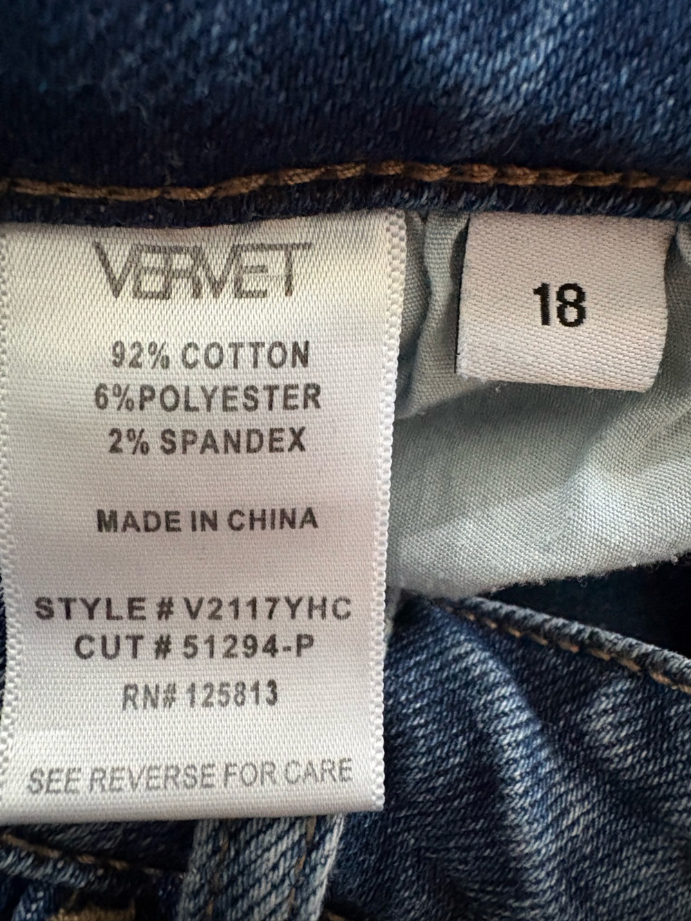 Vervet Skeeter Boyfriend Jeans Size 18 Cuffed Cropped Medium Wash - Picture 4 of 7